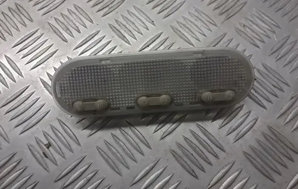 Renault Megane I Headlining lighting console trim 8200073234