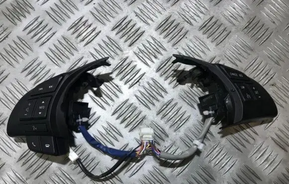 Multifunctional control switch/knob