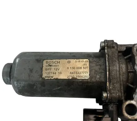 BMW X3 E83 Gearbox-reducer motor 0130008507 8473227771 27107566250