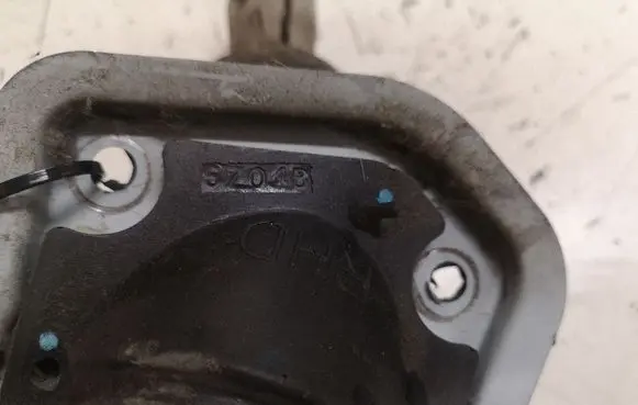 Hyundai Santa Fe Steering column universal joint 6704B