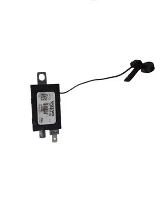 Volvo C30 Aerial antenna amplifier 30752169