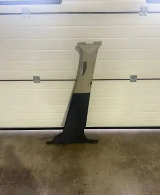 Volvo XC60 (B) pillar trim (bottom) 6841932 BQ2FA