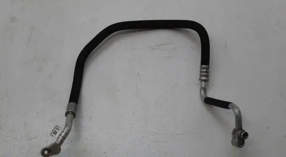 Audi A5 8T 8F Air conditioning (A/C) pipe/hose 8T0260701M