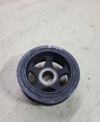 Mercedes-Benz CLS C219 Crankshaft pulley