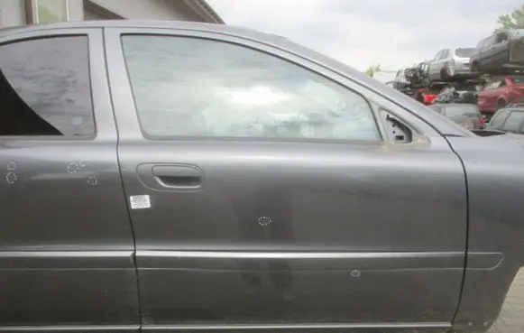 Volvo S60 Front door