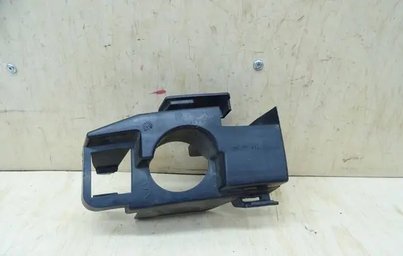 Front bumper mounting bracket