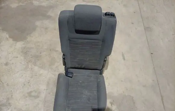 Ford C-MAX I Rear seat 
