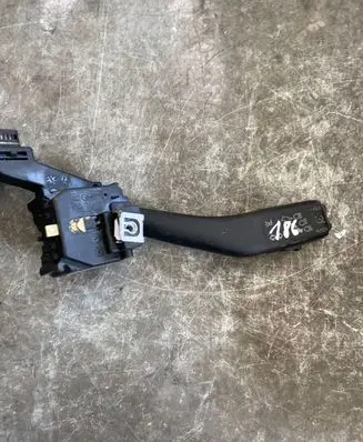 Volkswagen Golf V Indicator stalk 1K0953513G 01103512 10351282782606