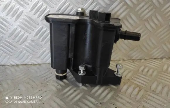 Ford Focus Oil breather separator LX6G6007MB 18MAR21