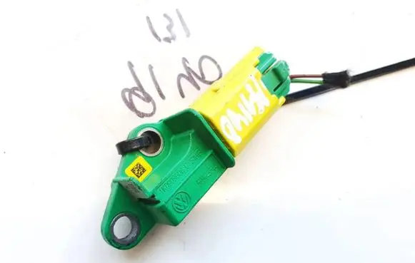 Audi A6 S6 C6 4F Airbag deployment crash/impact sensor 1k0909606c