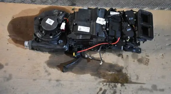 Mercedes-Benz S W223 Heater blower radiator A2238300905