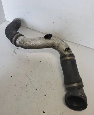BMW 3 E90 E91 Intercooler hose/pipe 7790524