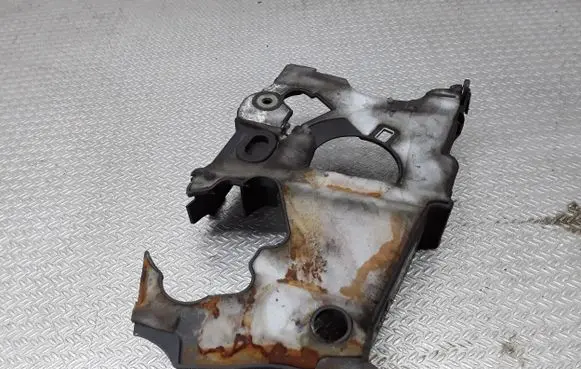 Volkswagen Golf V Timing belt guard (cover) 045109145H