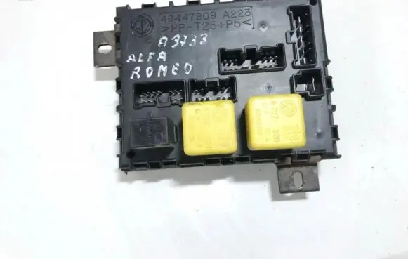 Alfa Romeo 156 Fuse box set 46447809 a223