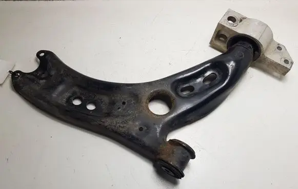Volkswagen Tiguan Front lower control arm/wishbone