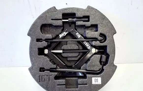 KIA Ceed Lift Jack 09119G4100 09100G4100