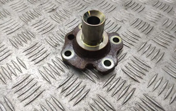 Volkswagen Golf VII Stub axle 