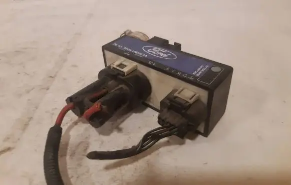 Ford Galaxy Coolant fan relay 95VW8653AA 7MO000317
