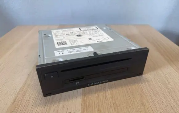 Seat Leon IV Radio/CD/DVD/GPS head unit 5QA035824B