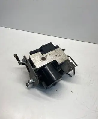 Mercedes-Benz E W210 ABS Pump 0130108096