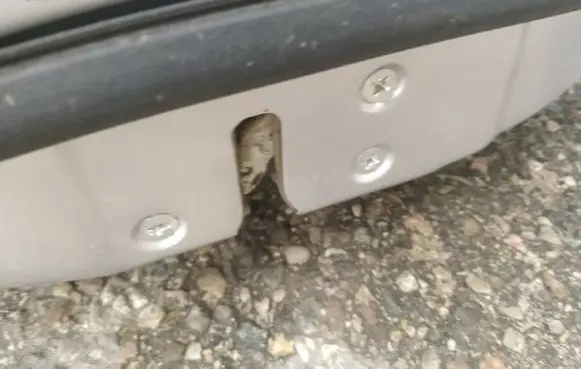 Honda CR-V Front door lock