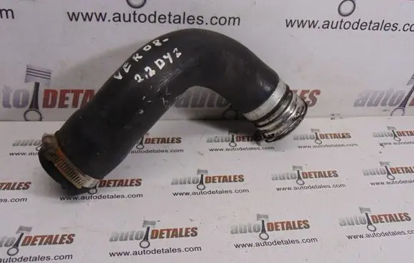 Toyota Corolla Verso AR10 Intercooler hose/pipe
