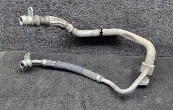 Audi Q7 4L Turbo turbocharger oiling pipe/hose 057145735S