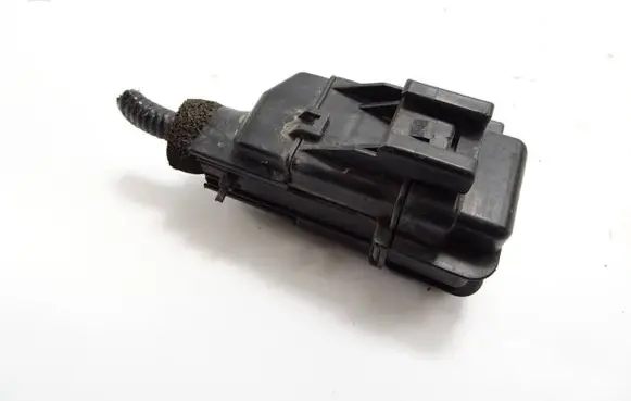 Honda Civic IX Relay mounting block qy5haer