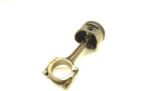 Ford Mondeo Mk III Piston with connecting rod FMBA