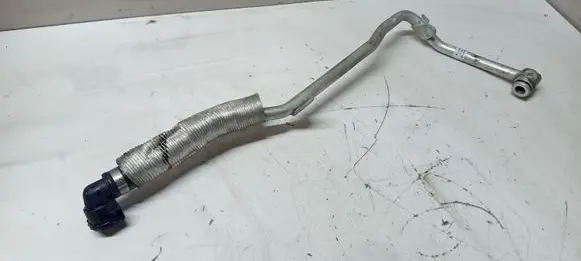 BMW X1 F48 F49 Engine coolant pipe/hose 8589047