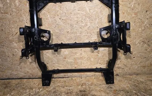 Maserati Coupe Front subframe