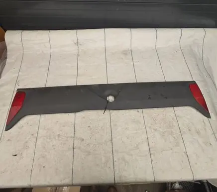 Nissan Terrano Tailgate trim 908160x800
