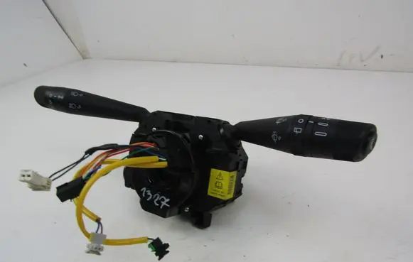 Fiat Punto (199) Wiper turn signal indicator stalk/switch 
