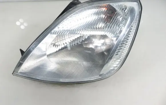 Ford Fiesta Headlight/headlamp 2S6X13W030AJ