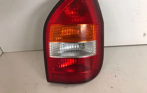 Opel Zafira A Rear/tail lights