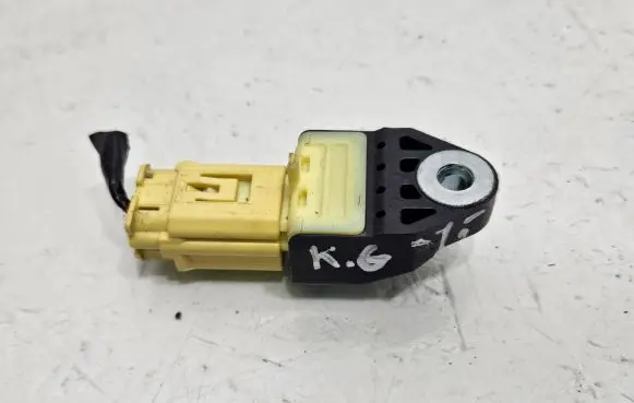 Toyota Prius (XW30) Airbag deployment crash/impact sensor 8983175020