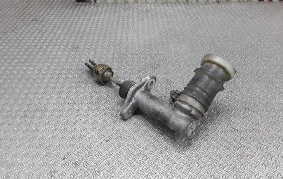Hyundai Galloper Clutch master cylinder