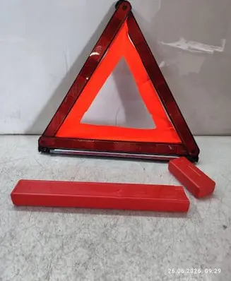 Mercedes-Benz ML W164 Emergency warning sign A1648900097
