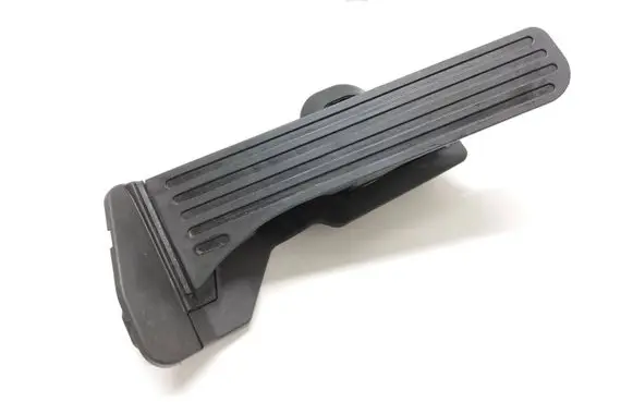 Volkswagen PASSAT B6 Accelerator throttle pedal 1K2721503M 6PV00874500