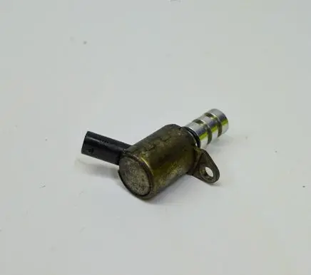 Audi A4 S4 B8 8K Oil pressure sensor 06E115243G