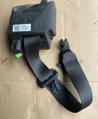 Volvo XC60 Rear seatbelt 39818864 T010000000009J P039818864