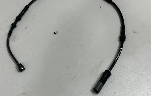 BMW X1 F48 F49 Brake pads wear sensor 6865612 6799736