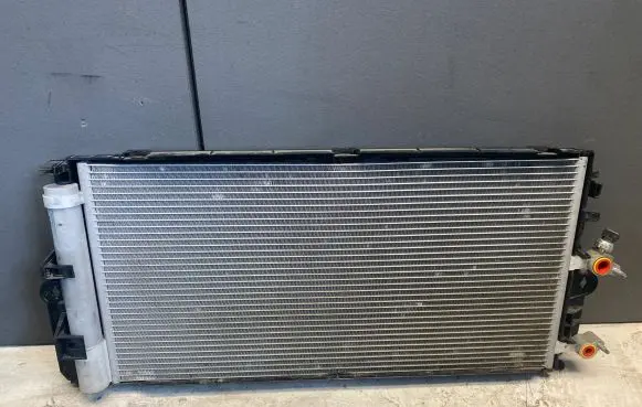 Volvo XC60 A/C cooling radiator (condenser) 31686539