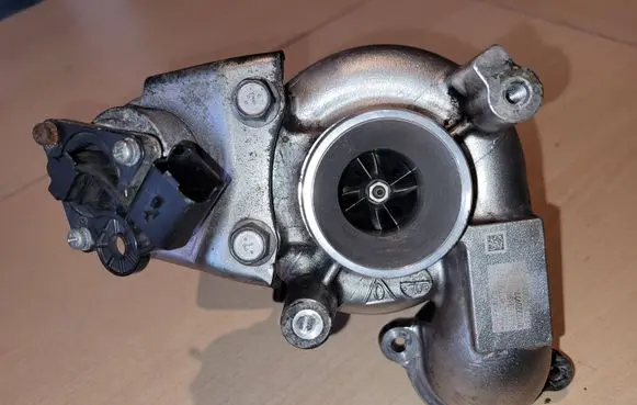 Ford Fiesta Turbo 9673283680 4937302003 10112320977