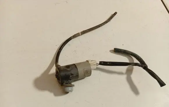 Windscreen/windshield washer pump