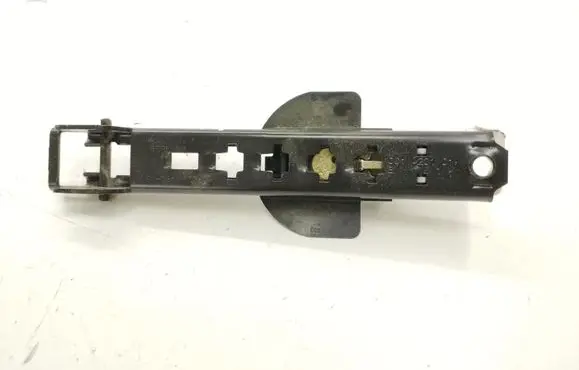 Audi A6 S6 C5 4B Seat belt adjustment rail 4A0857833D