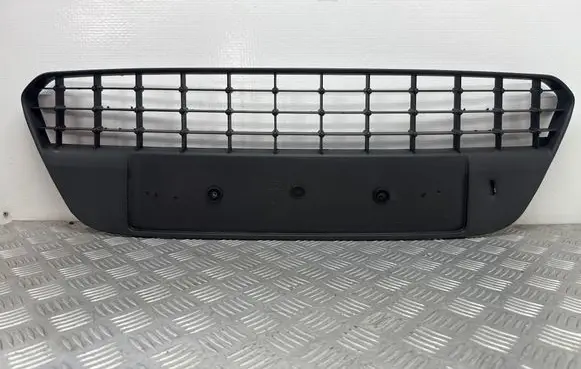Ford C-MAX I Front bumper lower grill 7M5117B968A LKN0097A