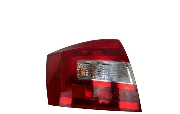 Skoda Rapid (NH) Rear/tail lights 5JJ945095