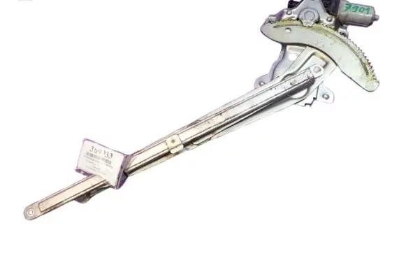 Suzuki Splash Front door window regulator with motor