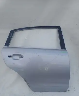 Subaru XV I Rear door